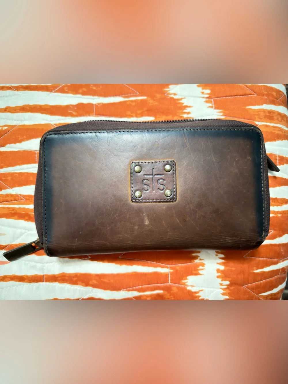 STS Ranchwear Brown Zip-Around Leather Wallet